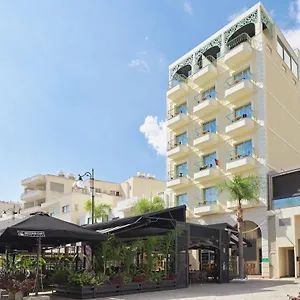 Leonardo Boutique لارنكا