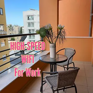 Апартаменты Vip On Makenzie, Ларнака